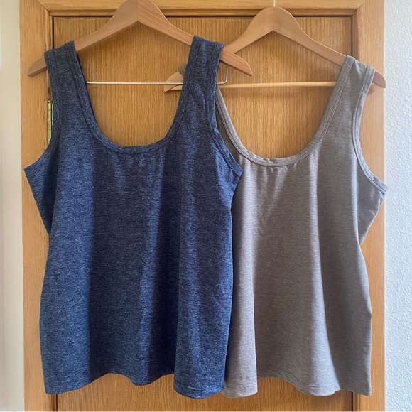 PRANA • Bundle of 2‼️ Heathered Beige & Navy Tank Tops - XL - Picture 16 of 16